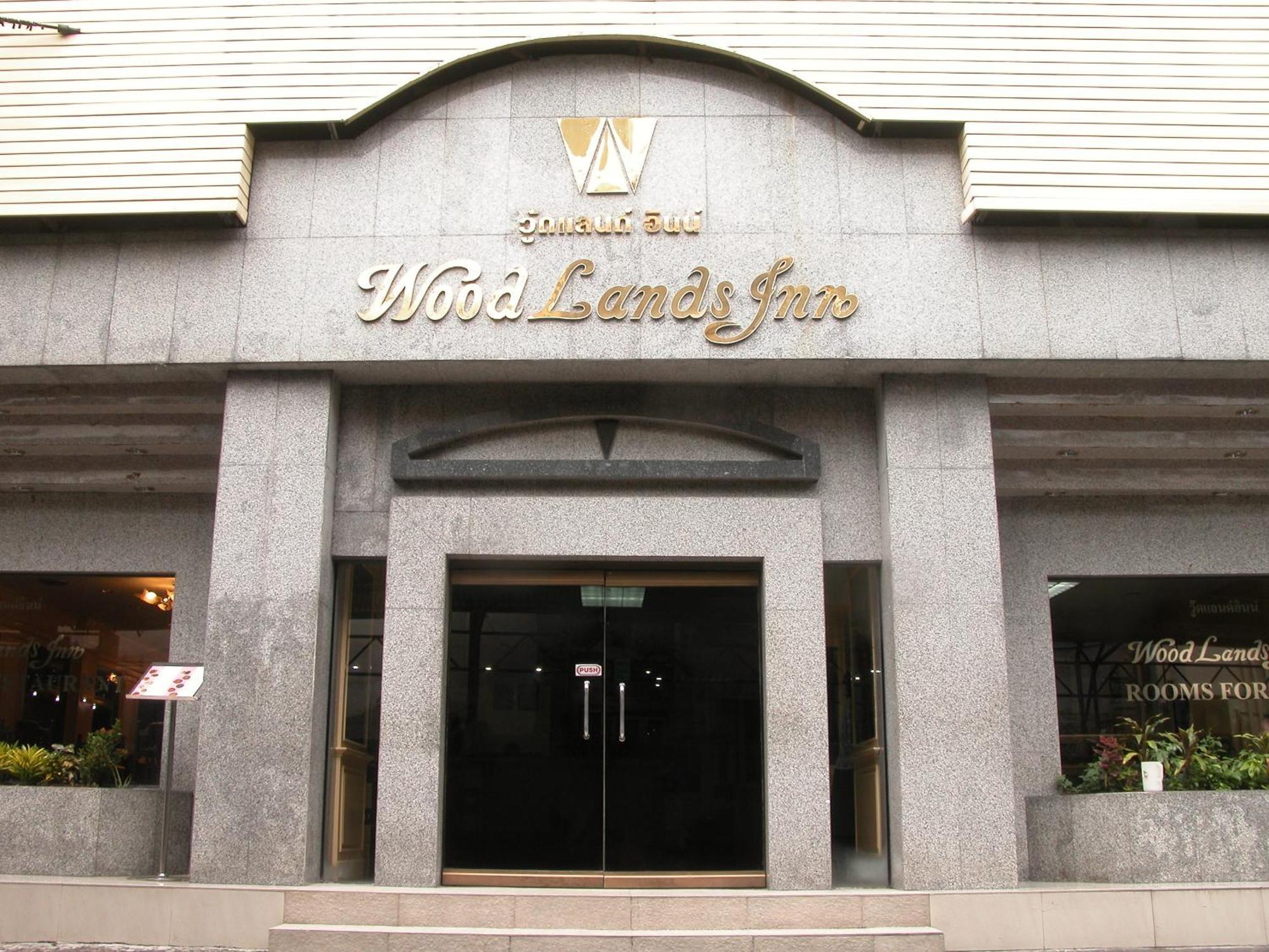 Woodlands Inn Бангкок Экстерьер фото